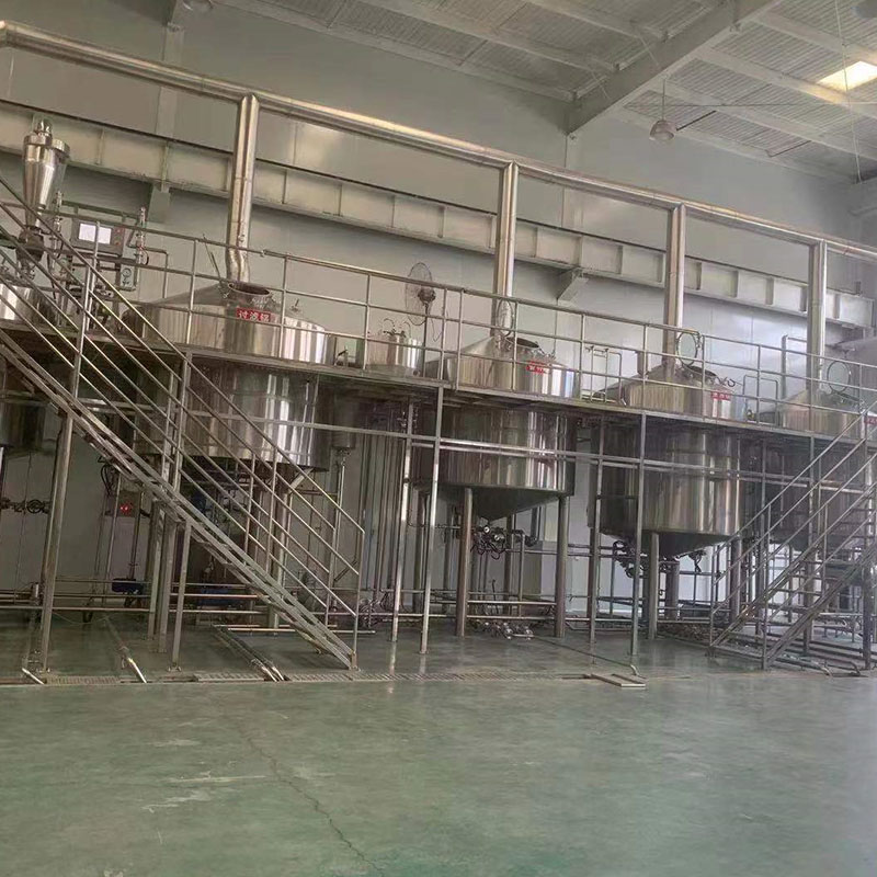 涪陵精酿啤酒设备厂—平面布置、设备设计、制造、调试、培训等一条龙服务_COPY
